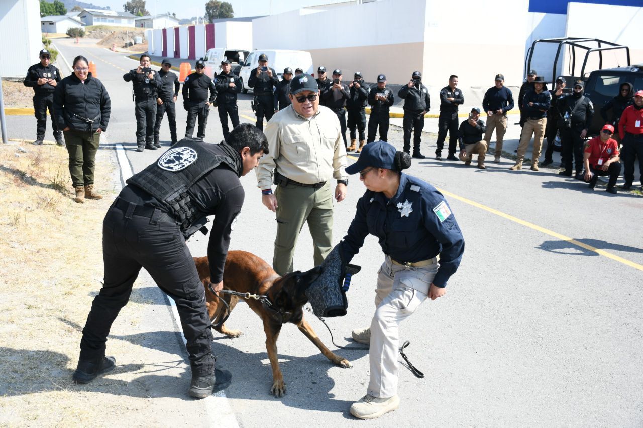Pepe Chedraui destaca avances de la Unidad Canina en la capital poblana