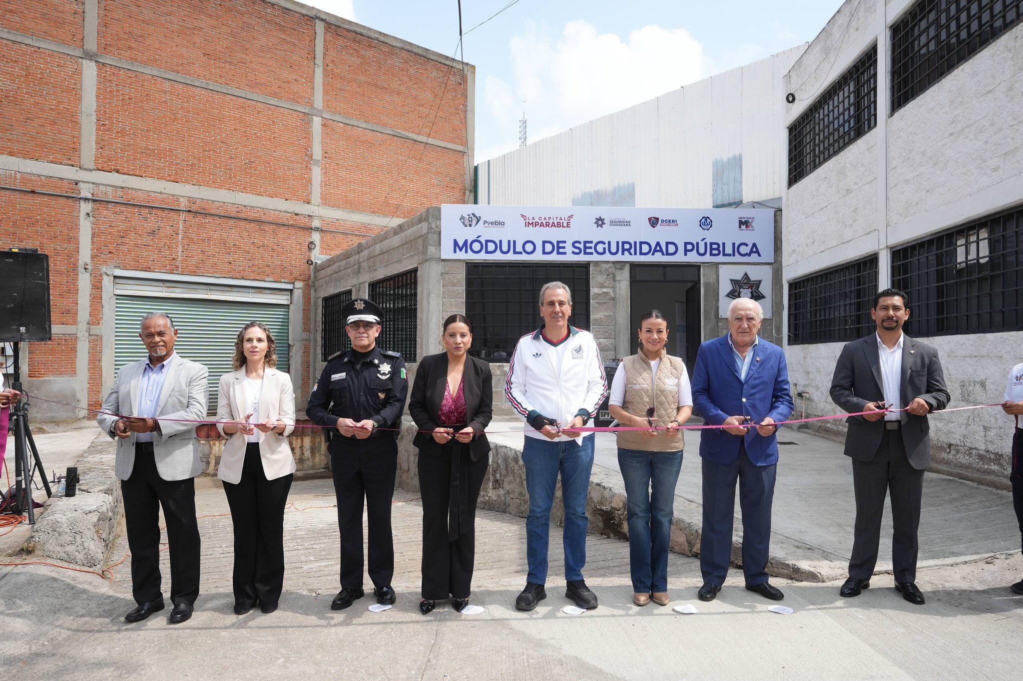 Pepe Chedraui refuerza seguridad con Senderos de Paz en Puebla 2000